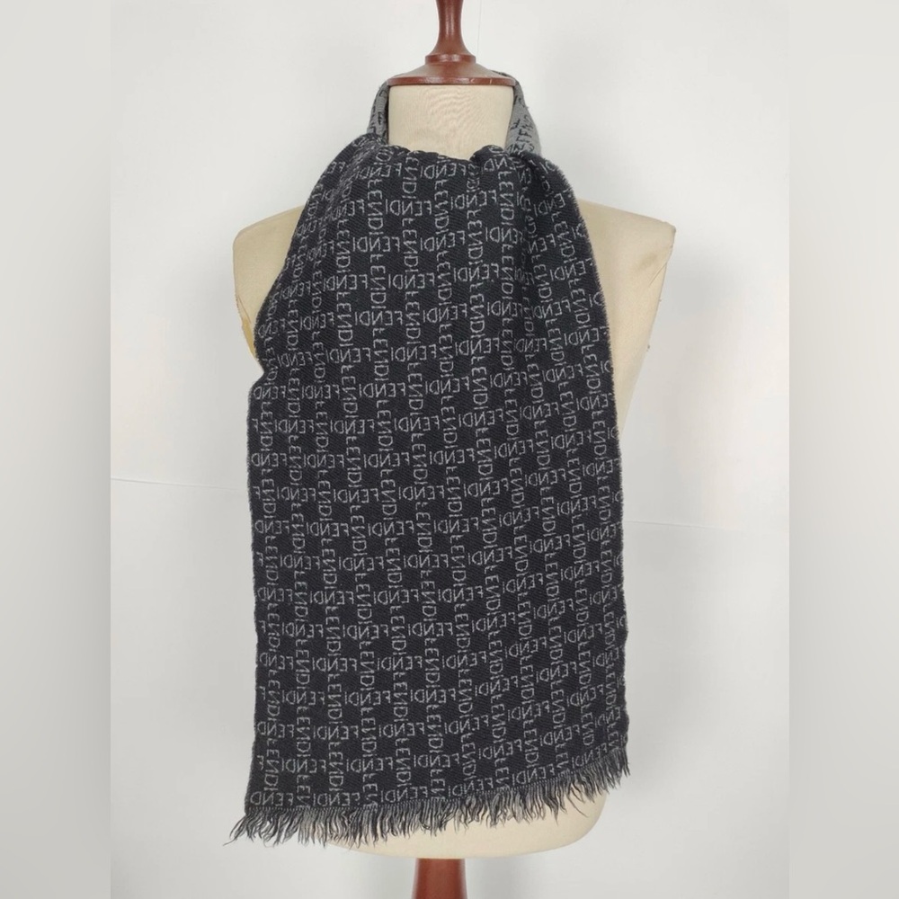 100% Authentic Fendi vintage scarf